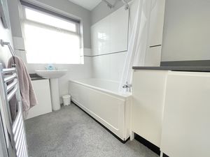 Hastings Place- click for photo gallery